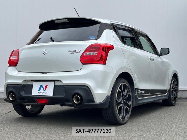 Suzuki SWIFT 2018-05 7510182-17
