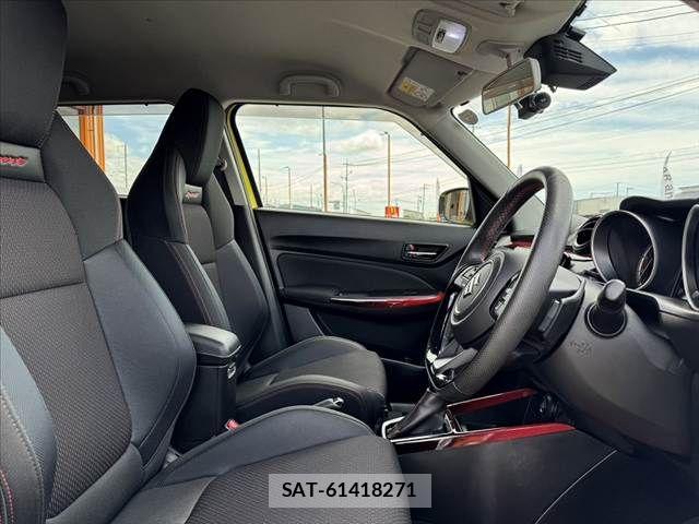 Suzuki SWIFT 2018-01 7503136-15