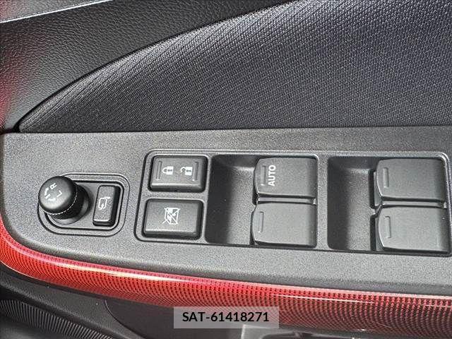 Suzuki SWIFT 2018-01 7503136-22