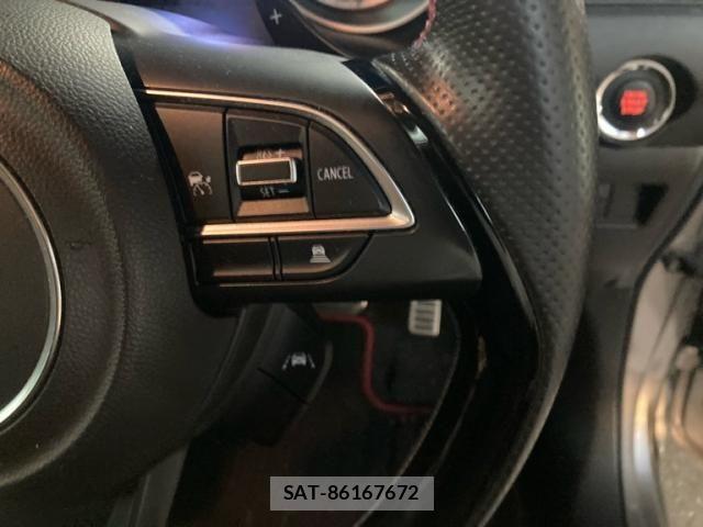 Suzuki SWIFT 2023-01 7620533-17
