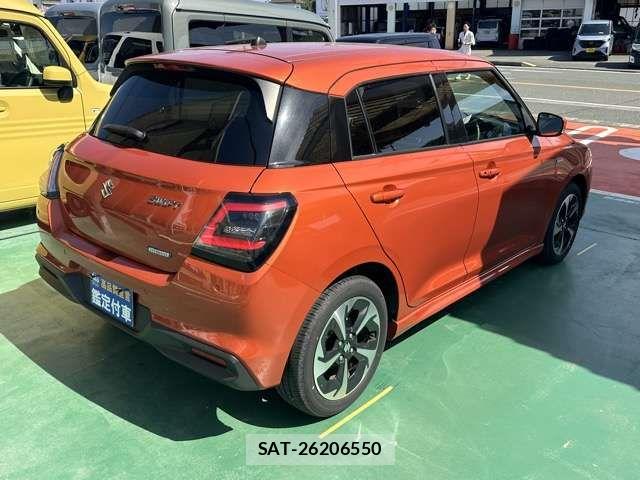 Suzuki SWIFT 2024-09 7620552-10