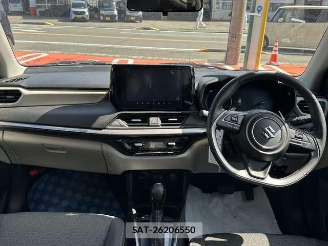 Suzuki SWIFT 2024-09 7620552-6