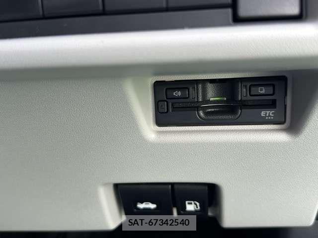 Suzuki SWIFT 2024-01 7620550-15