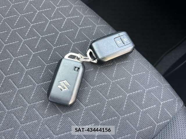 Suzuki SWIFT 2024-08 7620558-15