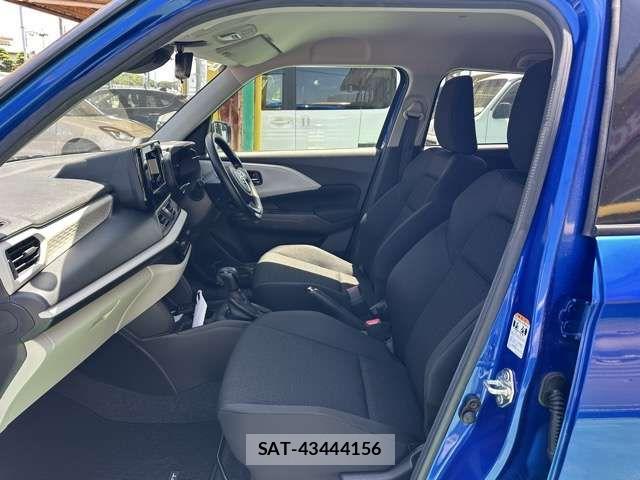 Suzuki SWIFT 2024-08 7620558-4