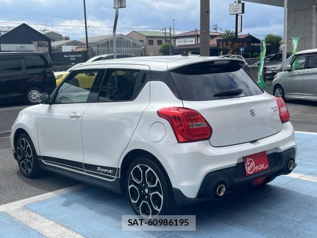 Suzuki SWIFT 2018-09 7620556-9