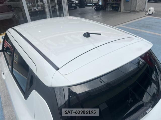 Suzuki SWIFT 2018-09 7620556-18