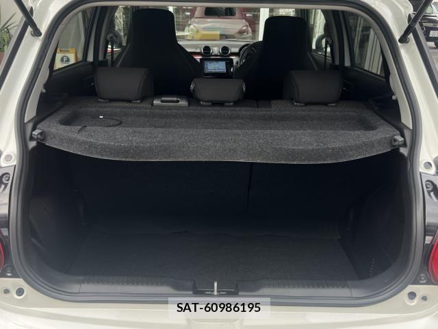 Suzuki SWIFT 2018-09 7620556-28