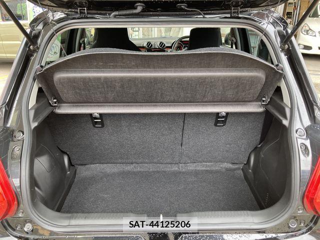 Suzuki SWIFT 2022-12 7620534-12