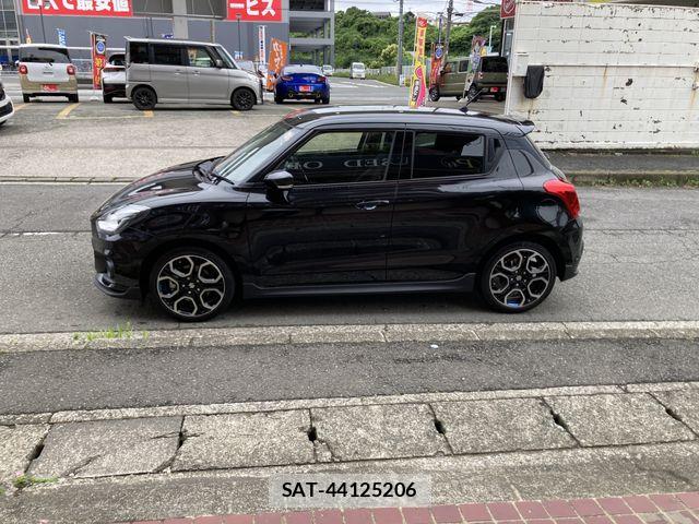 Suzuki SWIFT 2022-12 7620534-6