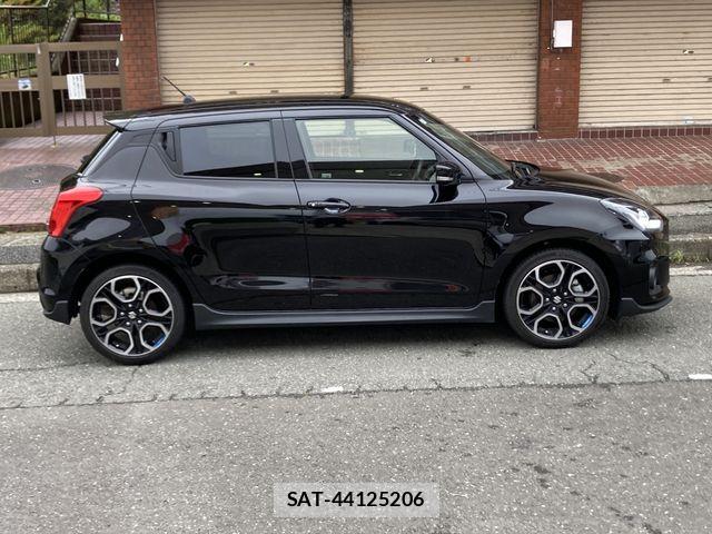 Suzuki SWIFT 2022-12 7620534-7