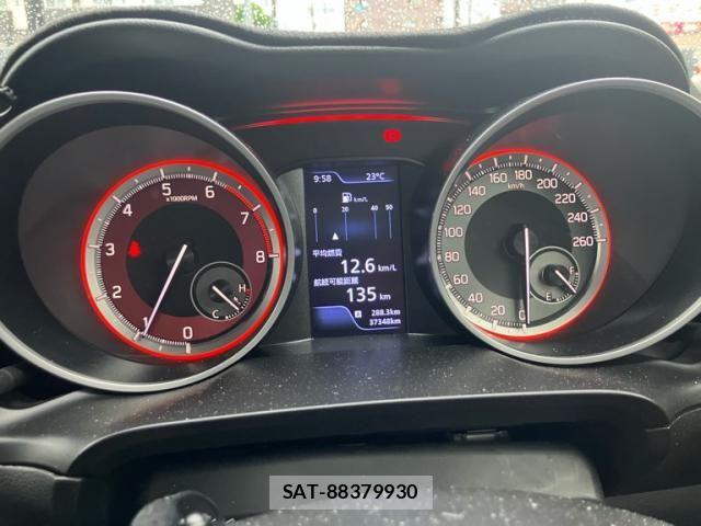 Suzuki SWIFT 2020-09 7620540-15