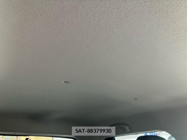 Suzuki SWIFT 2020-09 7620540-18
