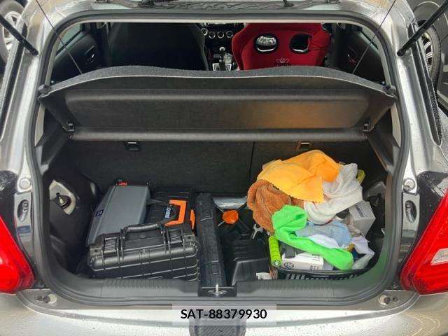 Suzuki SWIFT 2020-09 7620540-25