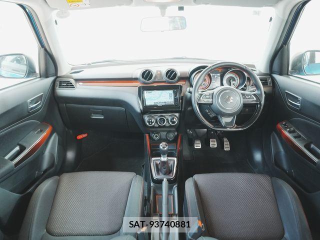 Suzuki SWIFT 2021-10 7620554-1
