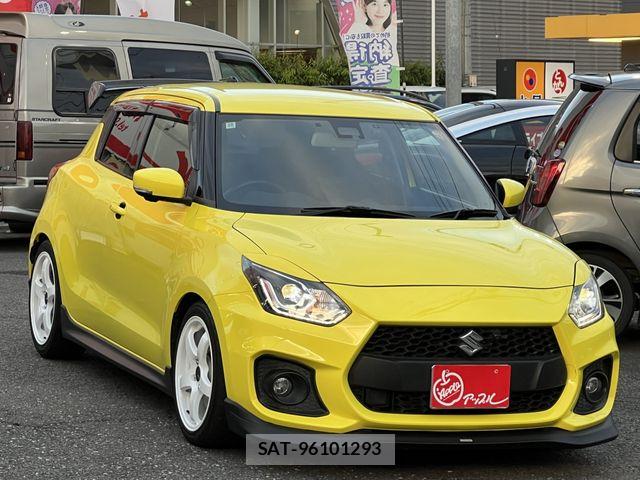 Suzuki SWIFT 2022-10 7620548-4