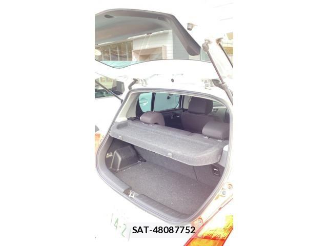 Suzuki SWIFT 2011-06 7620578-9