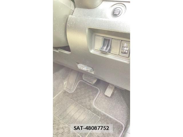Suzuki SWIFT 2011-06 7620578-13