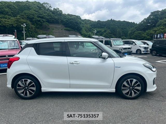 Suzuki SWIFT 2017-01 7620566-9