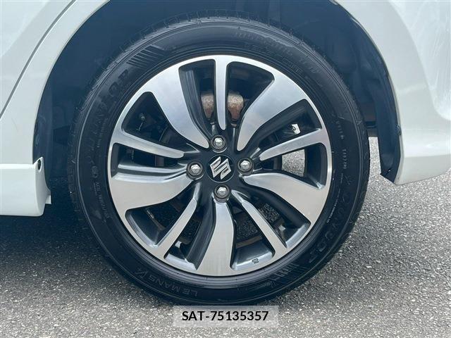Suzuki SWIFT 2017-01 7620566-10