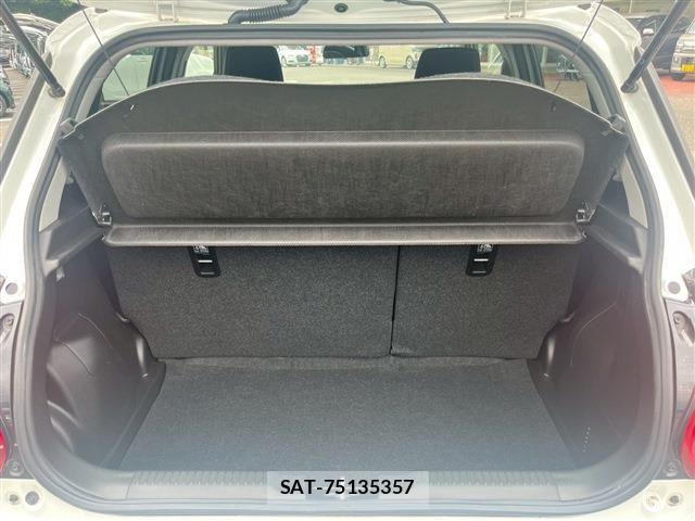 Suzuki SWIFT 2017-01 7620566-15