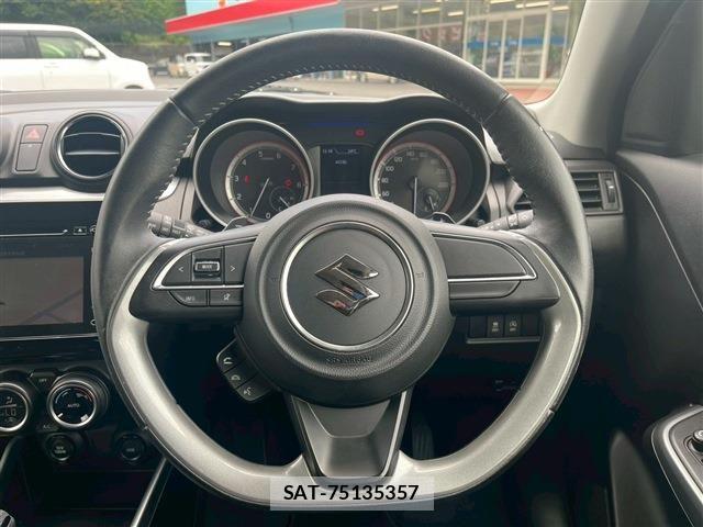 Suzuki SWIFT 2017-01 7620566-17