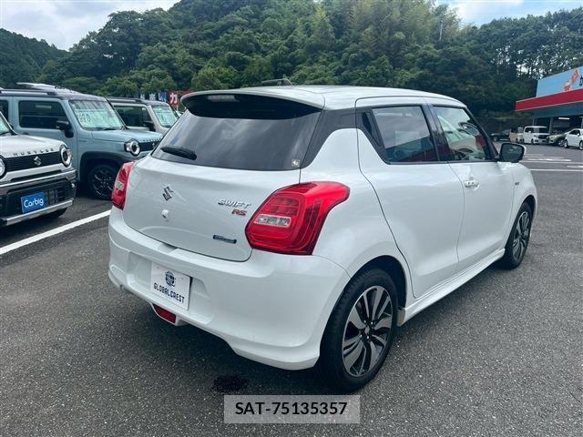 Suzuki SWIFT 2017-01 7620566-5