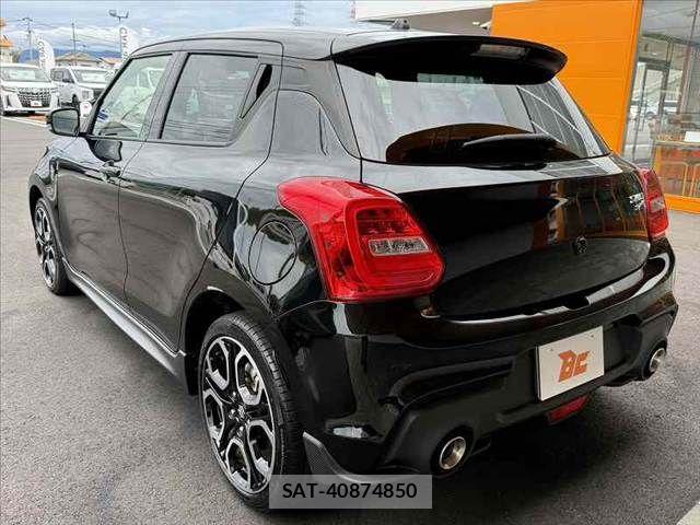 Suzuki SWIFT 2023-07 7620538-12
