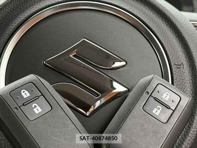 Suzuki SWIFT 2023-07 7620538-21
