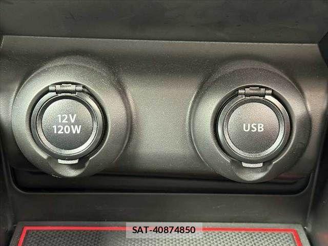 Suzuki SWIFT 2023-07 7620538-26