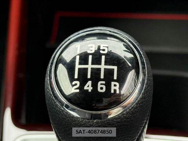 Suzuki SWIFT 2023-07 7620538-5