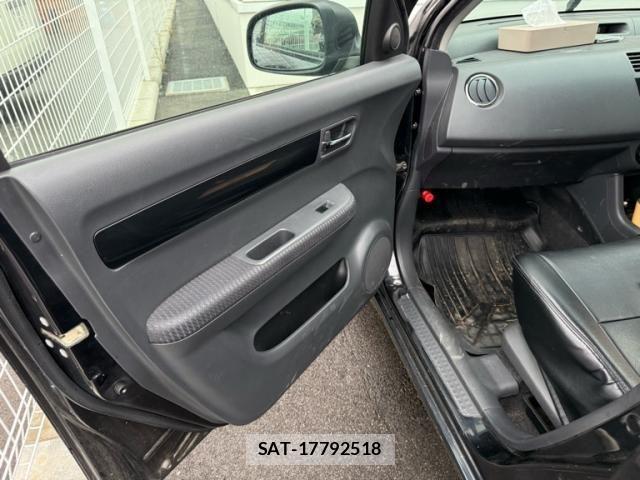 Suzuki SWIFT 2009-05 7620579-3
