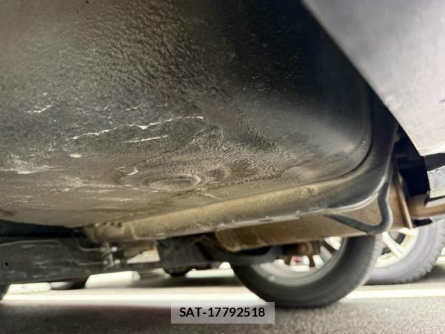 Suzuki SWIFT 2009-05 7620579-5