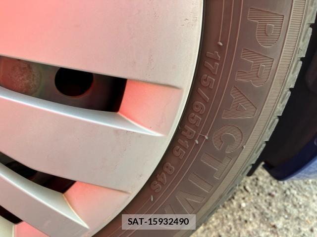 Suzuki SWIFT 2015-07 7620570-10
