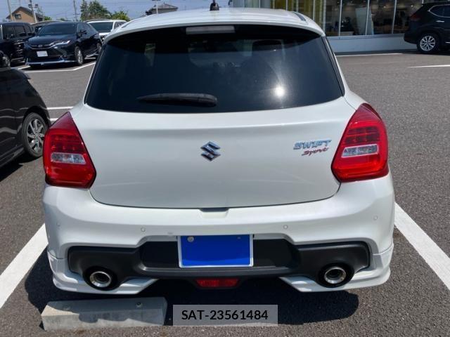Suzuki SWIFT 2024-09 7620536-3