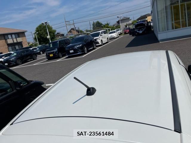 Suzuki SWIFT 2024-09 7620536-4