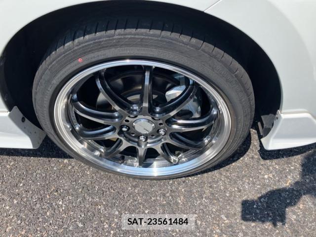 Suzuki SWIFT 2024-09 7620536-5