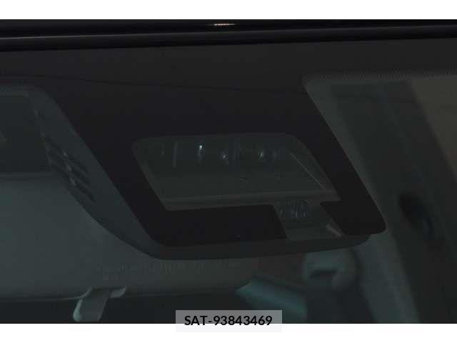 Suzuki SWIFT 2023-04 7620537-10