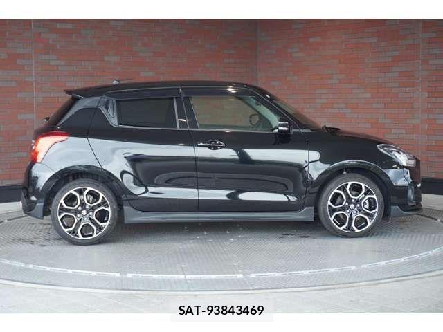 Suzuki SWIFT 2023-04 7620537-1