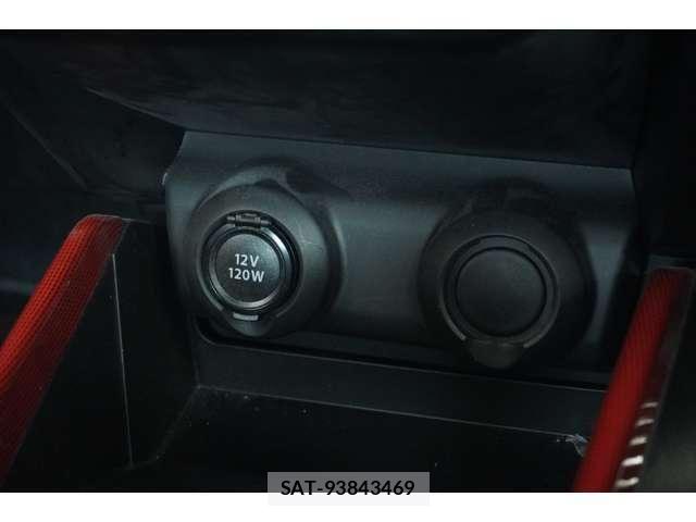 Suzuki SWIFT 2023-04 7620537-24