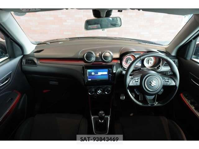 Suzuki SWIFT 2023-04 7620537-4
