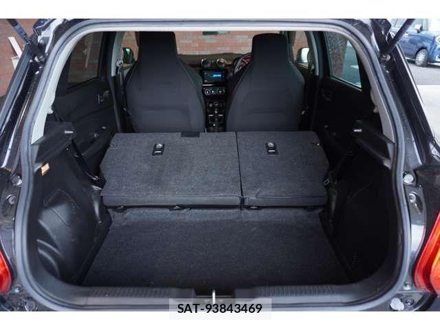 Suzuki SWIFT 2023-04 7620537-8