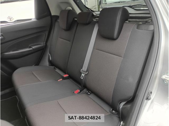Suzuki SWIFT 2021-03 7620565-17