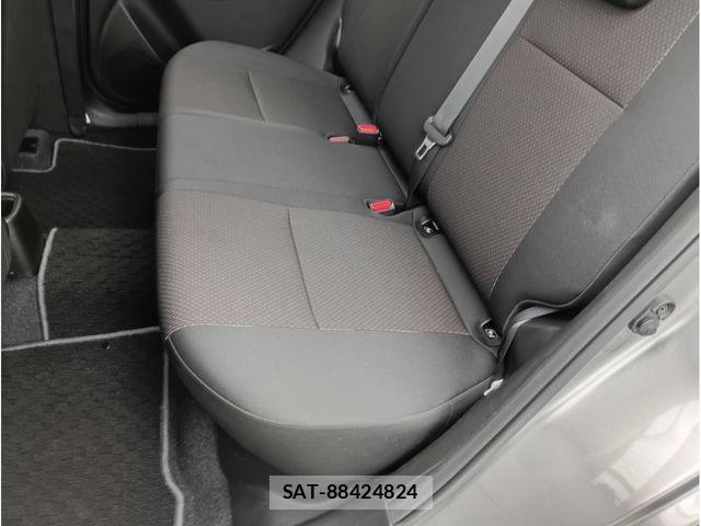 Suzuki SWIFT 2021-03 7620565-18
