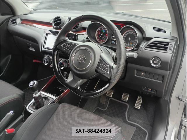 Suzuki SWIFT 2021-03 7620565-6