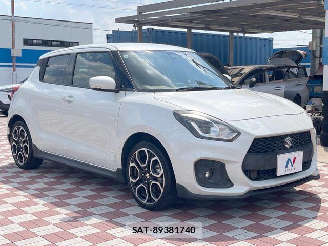 Suzuki SWIFT 2020-04 7620542-15