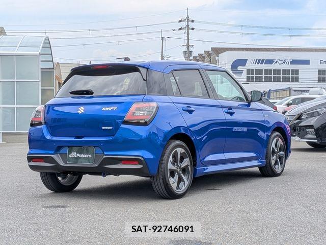 Suzuki SWIFT 2024-08 7620551-23
