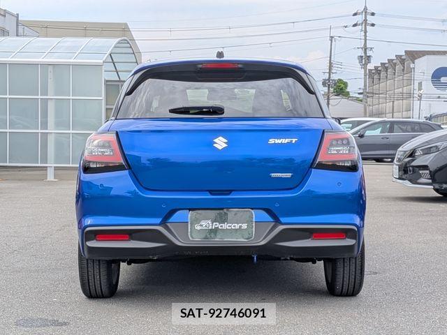Suzuki SWIFT 2024-08 7620551-24