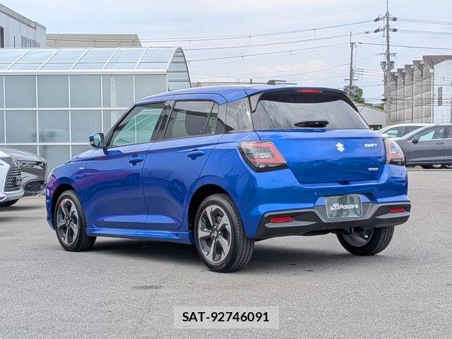 Suzuki SWIFT 2024-08 7620551-25