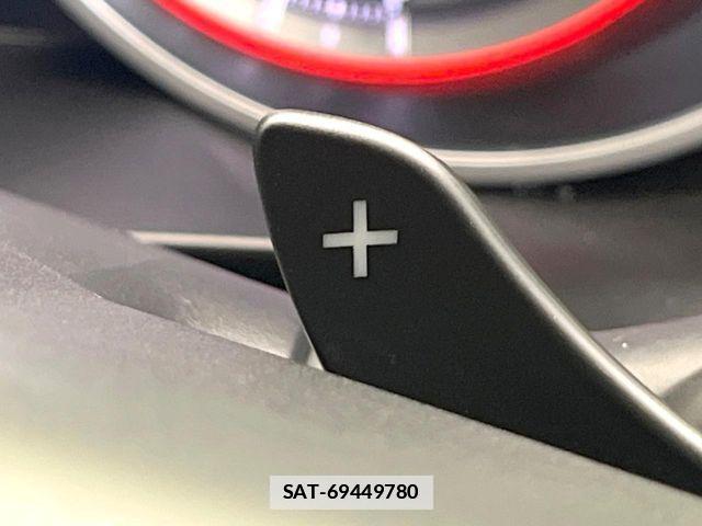 Suzuki SWIFT 2019-08 7729447-6